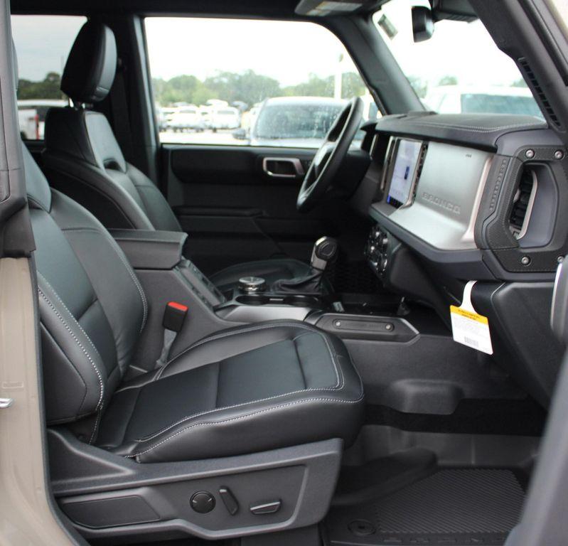 new 2025 Ford Bronco car, priced at $59,205