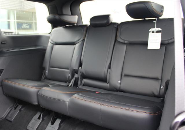 new 2025 Ford Expedition car, priced at $84,040