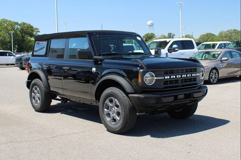new 2025 Ford Bronco car, priced at $49,505