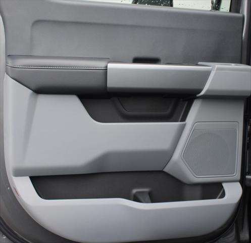 new 2025 Ford F-250 car, priced at $61,640