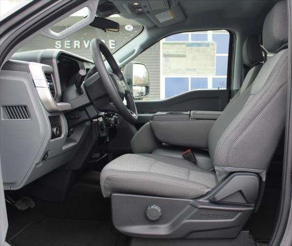 new 2025 Ford F-250 car, priced at $61,640