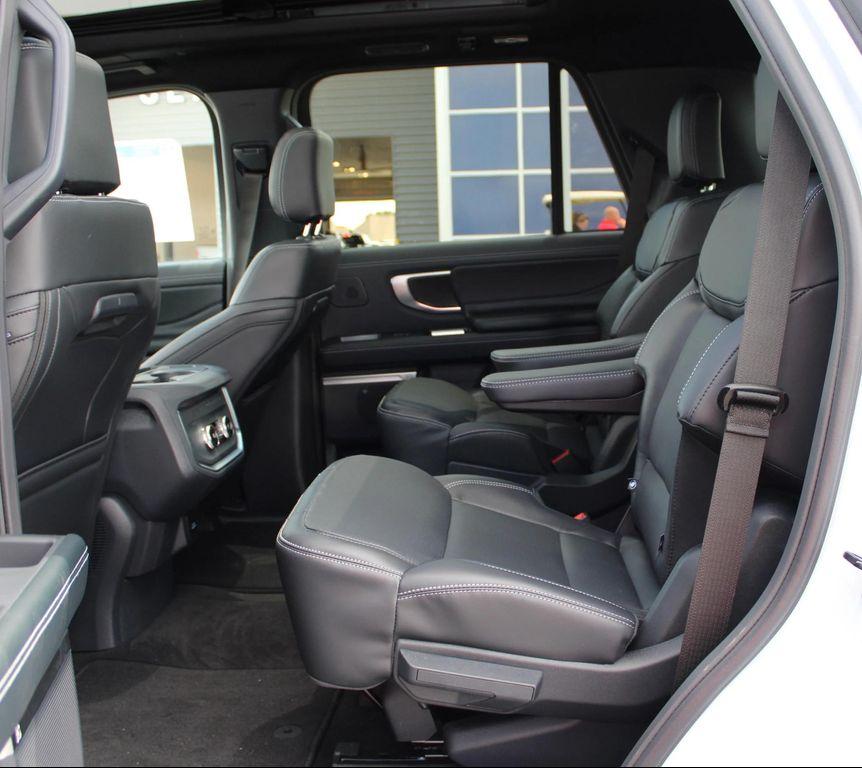 new 2025 Ford Expedition car, priced at $85,725