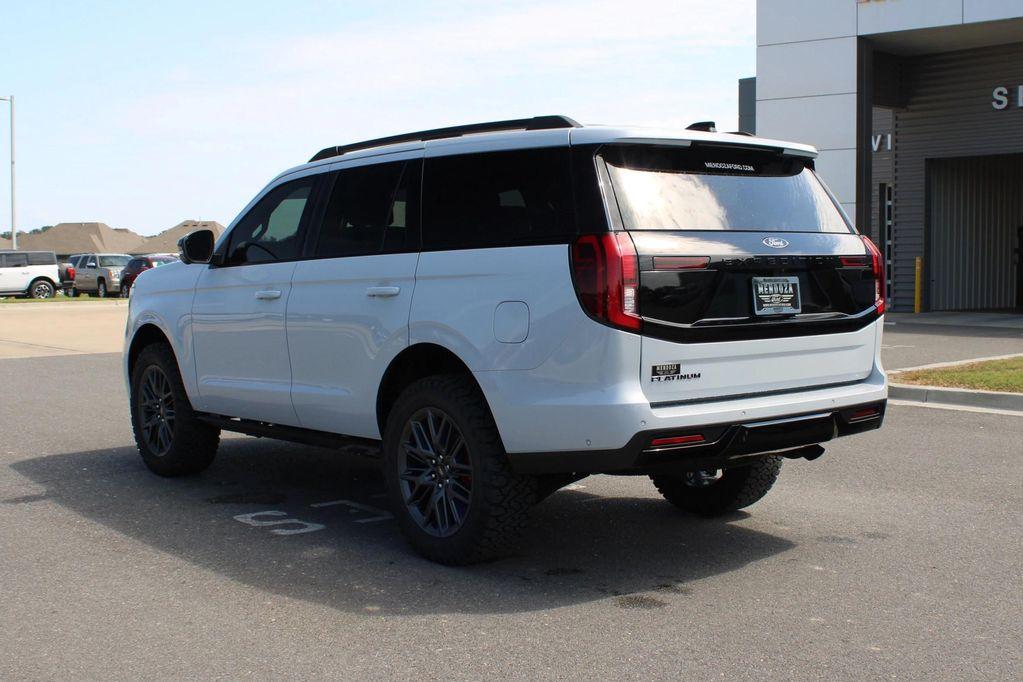 new 2025 Ford Expedition car, priced at $85,725