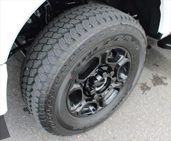 new 2025 Ford F-250 car, priced at $70,645