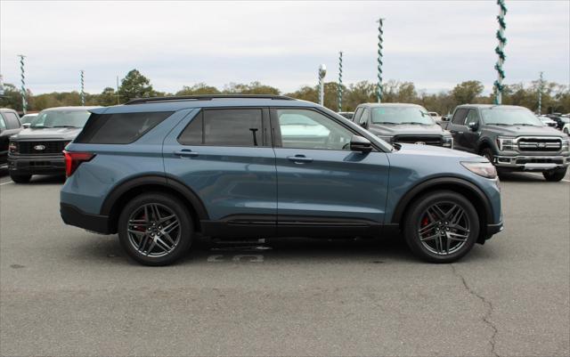 new 2025 Ford Explorer car, priced at $55,050