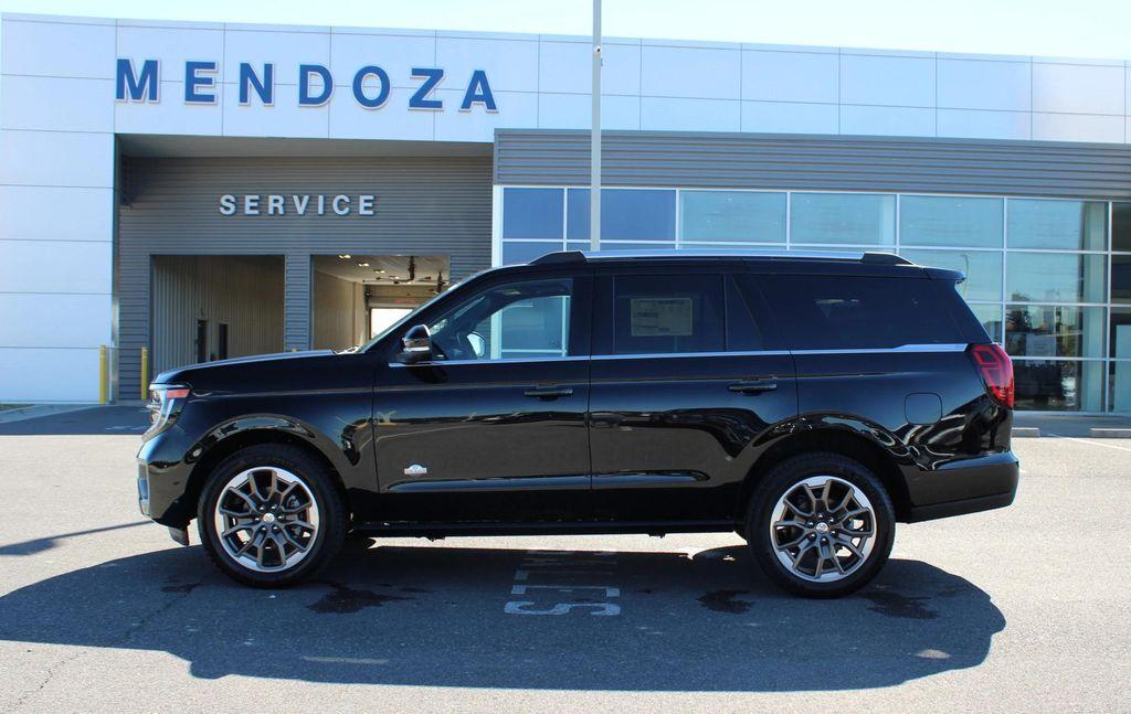 new 2025 Ford Expedition car, priced at $87,115
