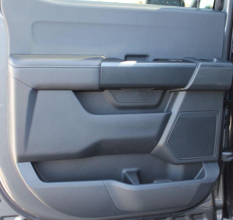 new 2025 Ford F-150 car, priced at $48,350