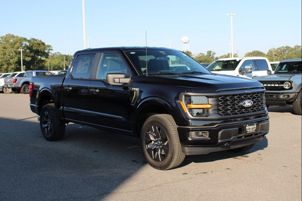 new 2025 Ford F-150 car, priced at $52,330