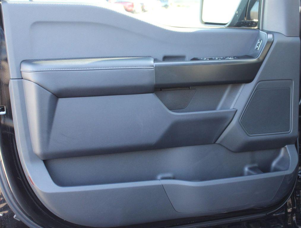 new 2025 Ford F-150 car, priced at $52,330