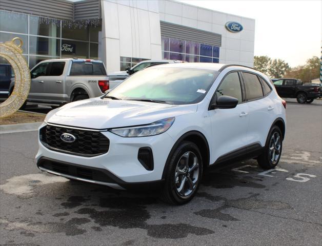 new 2025 Ford Escape car, priced at $33,315