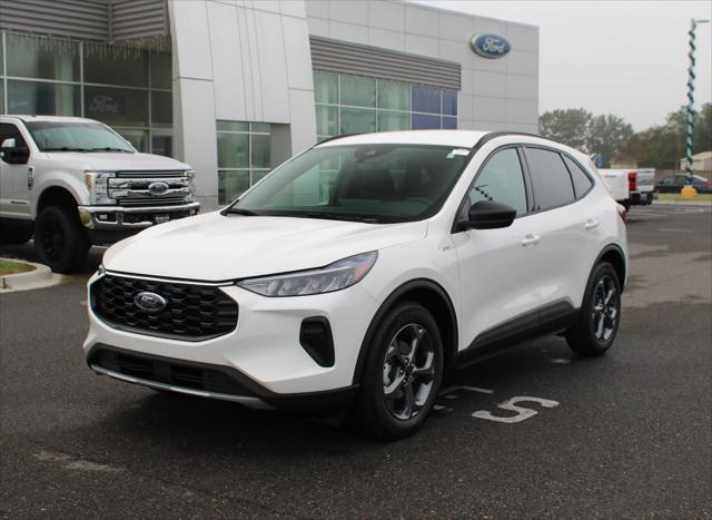 new 2025 Ford Escape car, priced at $32,820