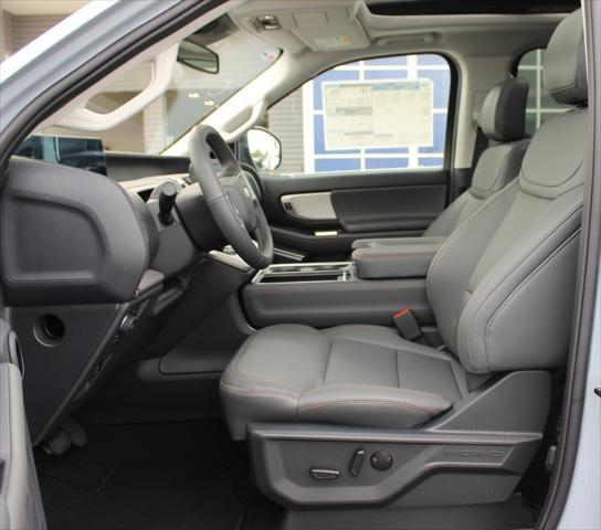 new 2025 Ford Expedition Max car, priced at $74,905