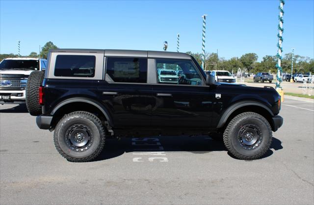 new 2024 Ford Bronco car, priced at $52,220