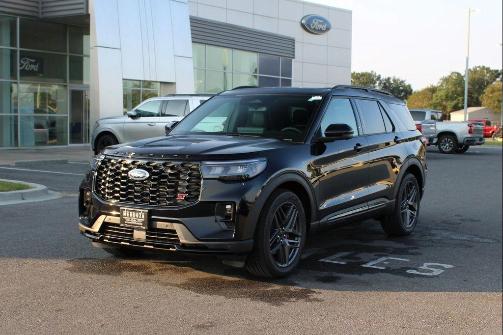 new 2025 Ford Explorer car, priced at $62,610