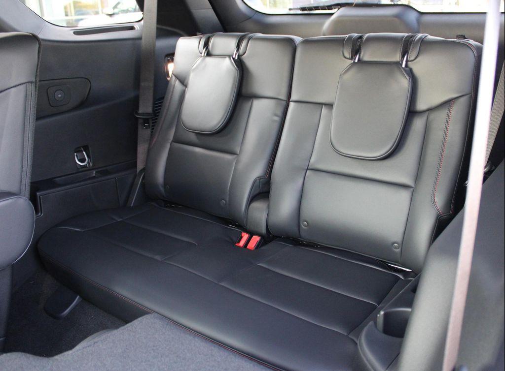 new 2025 Ford Explorer car, priced at $62,610