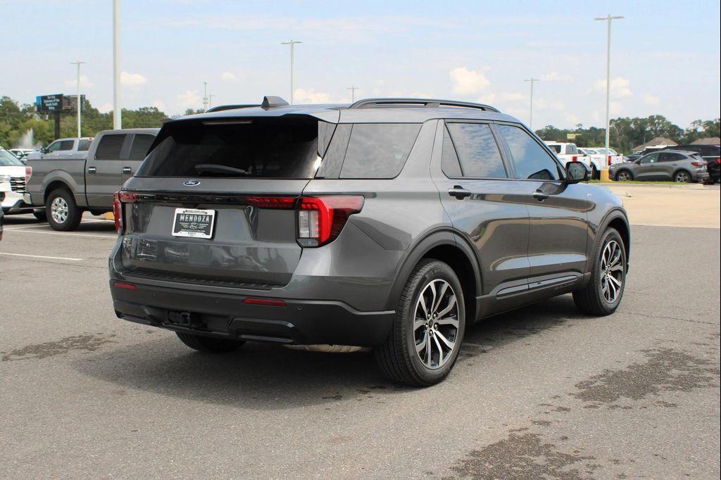 new 2025 Ford Explorer car, priced at $46,110