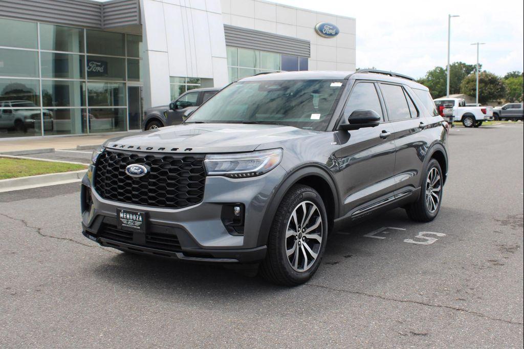 new 2025 Ford Explorer car, priced at $46,110