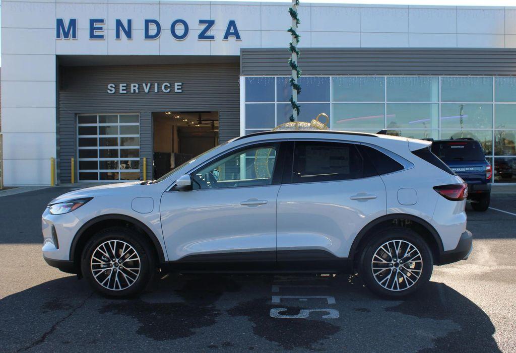 new 2025 Ford Escape PHEV car, priced at $32,055