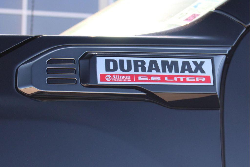 used 2025 GMC Sierra 2500 car, priced at $78,917