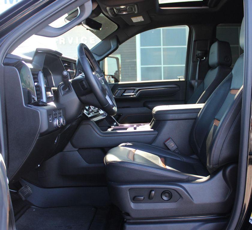 used 2025 GMC Sierra 2500 car, priced at $78,917