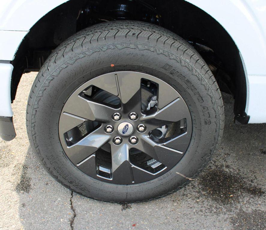new 2025 Ford F-150 car, priced at $52,330