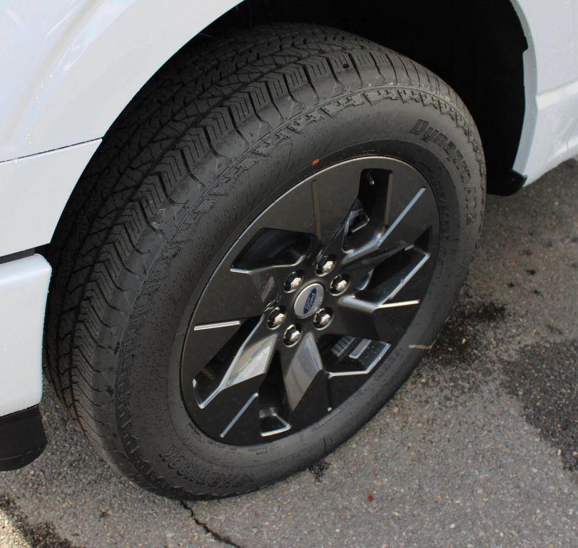 new 2025 Ford F-150 car, priced at $52,330