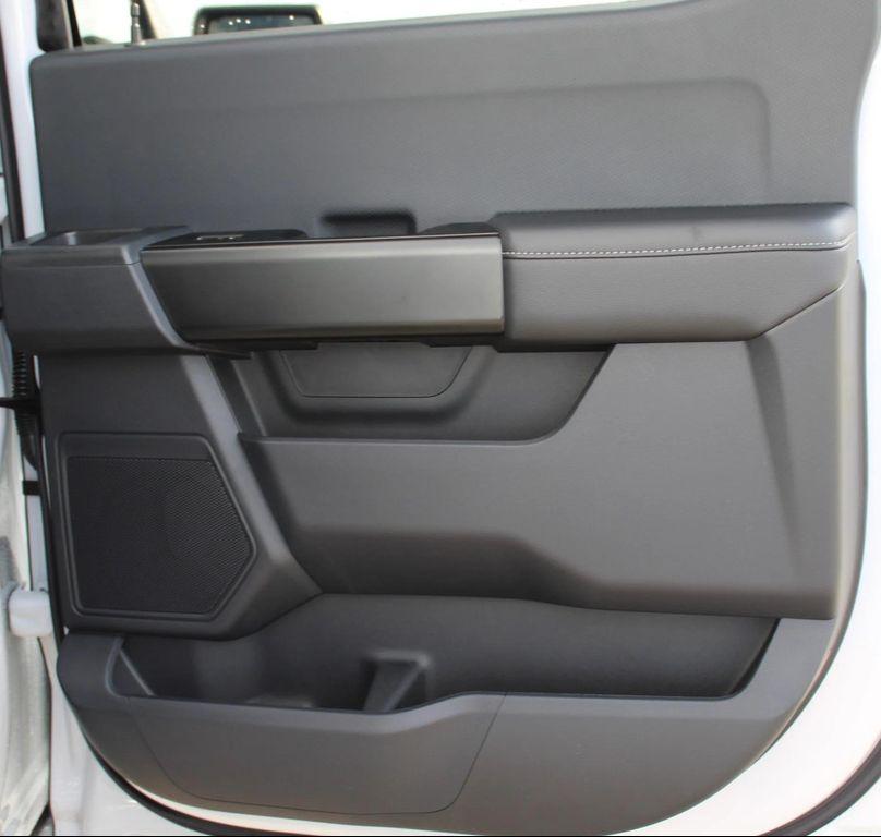 new 2025 Ford F-150 car, priced at $52,330