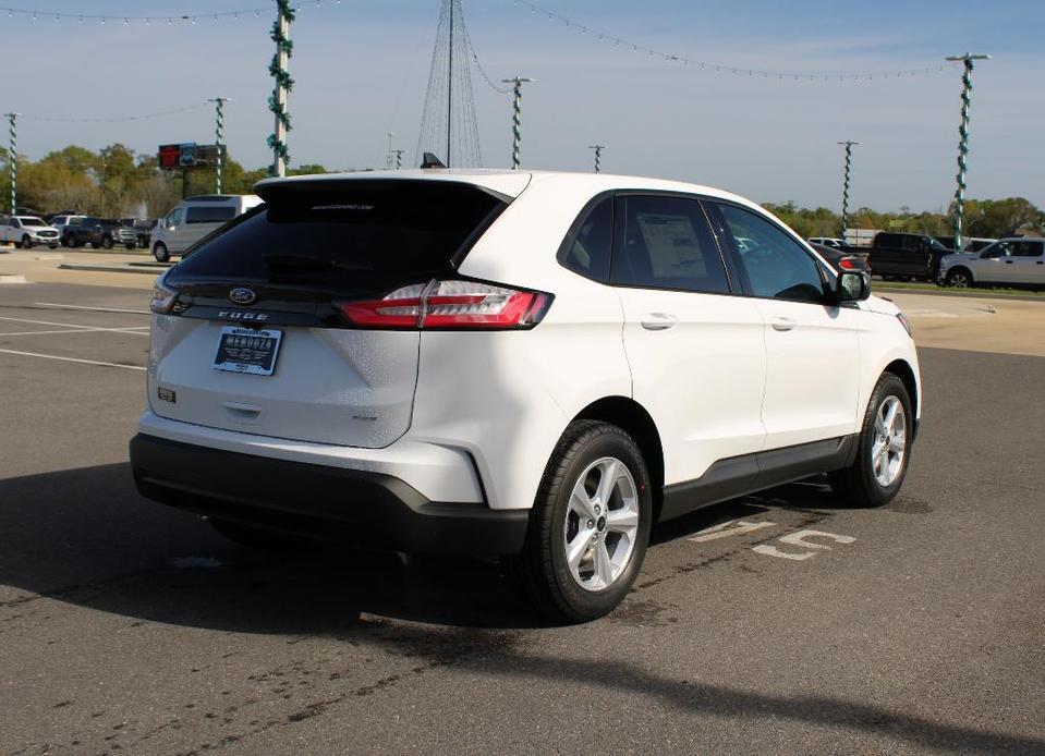 new 2024 Ford Edge car, priced at $33,221