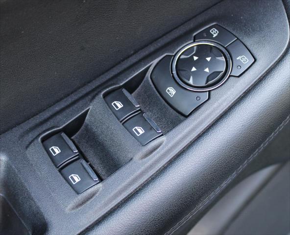 used 2023 Ford Edge car, priced at $22,597