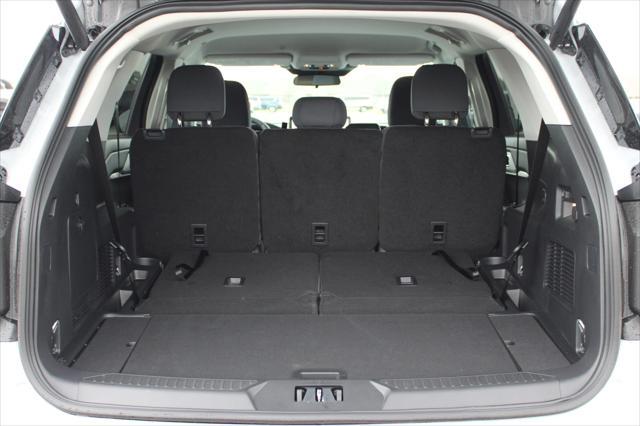 new 2025 Ford Explorer car, priced at $38,748