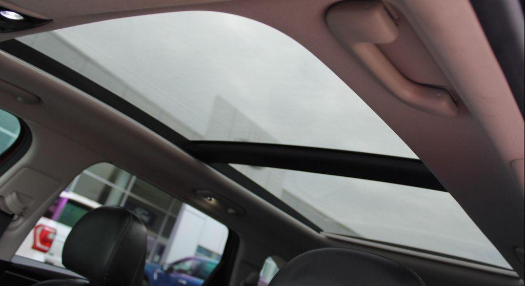 used 2022 Kia Sorento car, priced at $23,847
