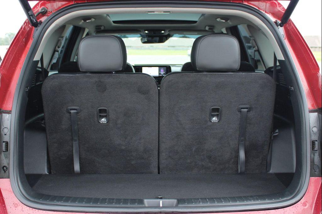 used 2022 Kia Sorento car, priced at $23,847