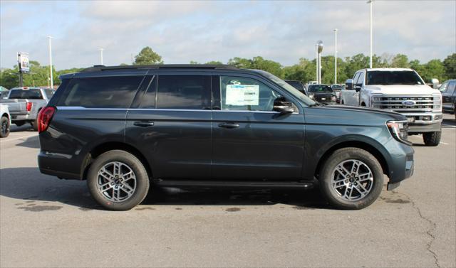 new 2025 Ford Expedition car, priced at $69,350