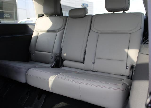 new 2025 Ford Expedition car, priced at $69,350