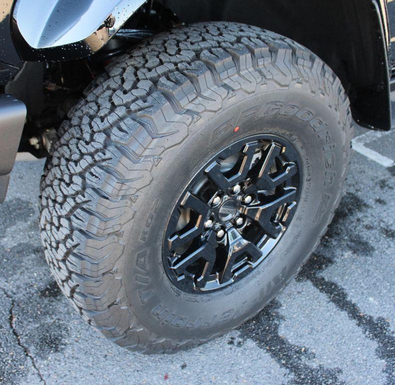 new 2025 Ford Bronco car, priced at $87,675