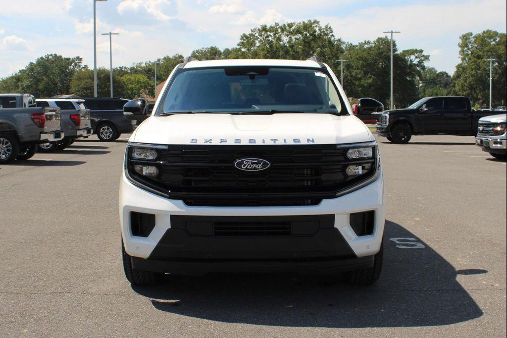new 2025 Ford Expedition car, priced at $73,480