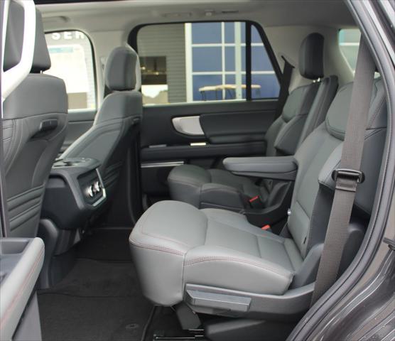 new 2025 Ford Expedition car, priced at $68,705