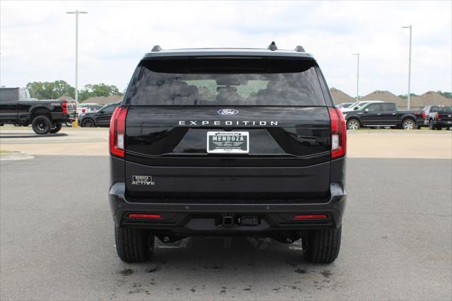 new 2025 Ford Expedition car, priced at $68,705