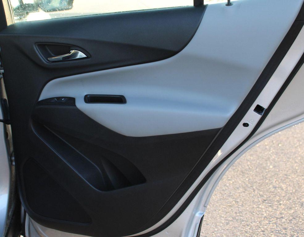 used 2022 Chevrolet Equinox car, priced at $18,637
