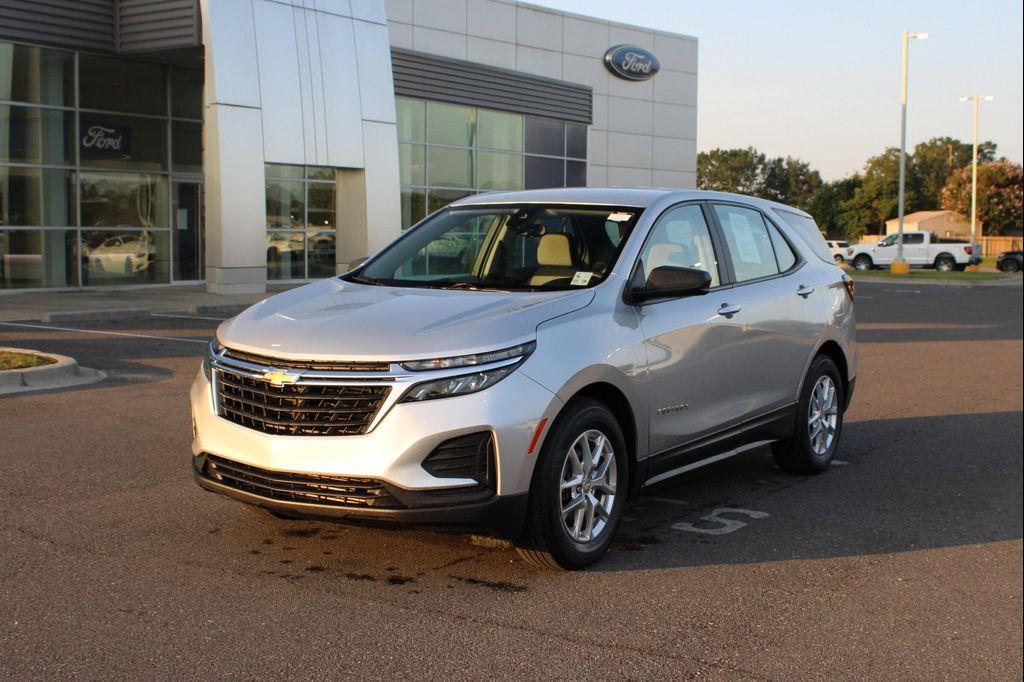 used 2022 Chevrolet Equinox car, priced at $18,637
