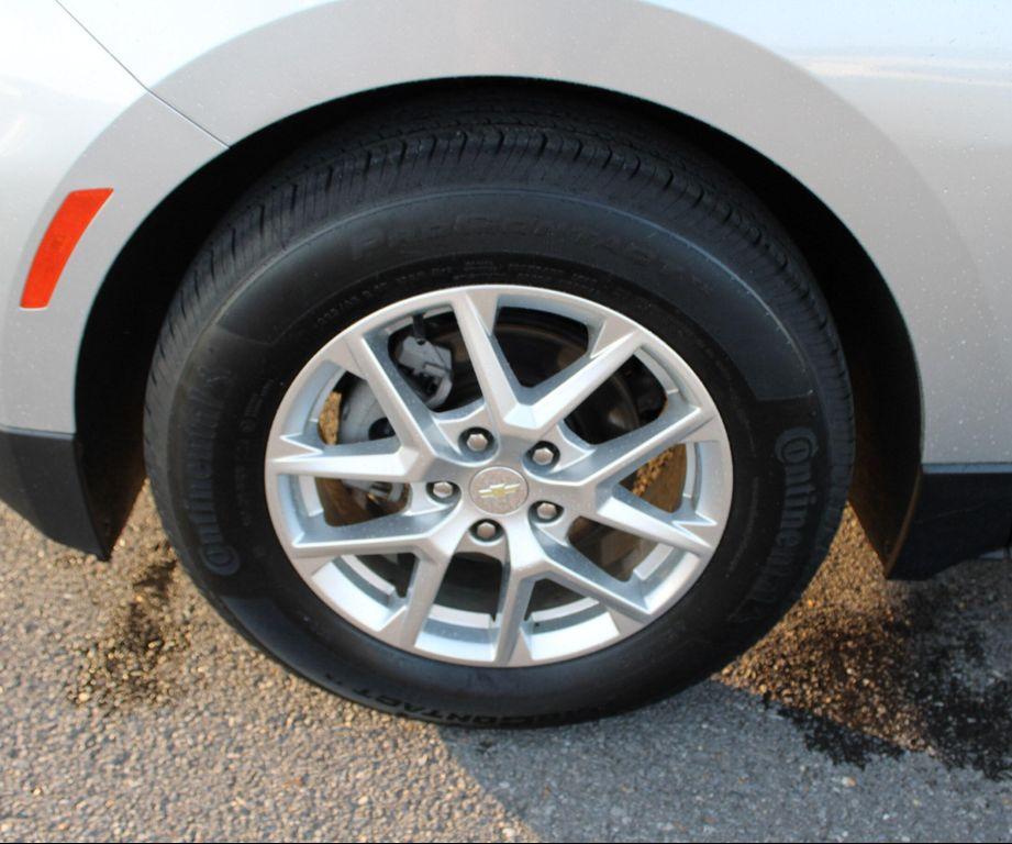 used 2022 Chevrolet Equinox car, priced at $18,637