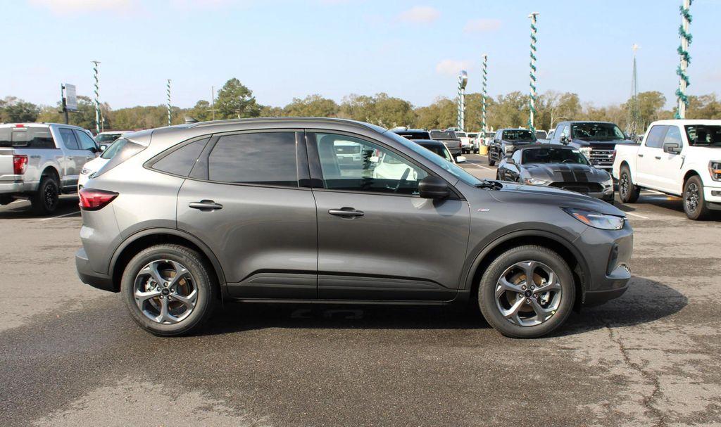 new 2025 Ford Escape car, priced at $28,980