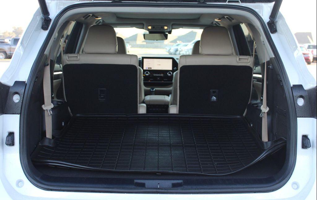 used 2023 Toyota Highlander car, priced at $43,977