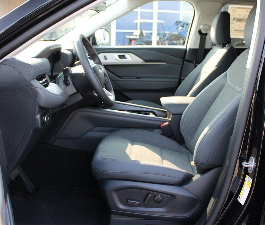 new 2025 Ford Explorer car, priced at $41,745