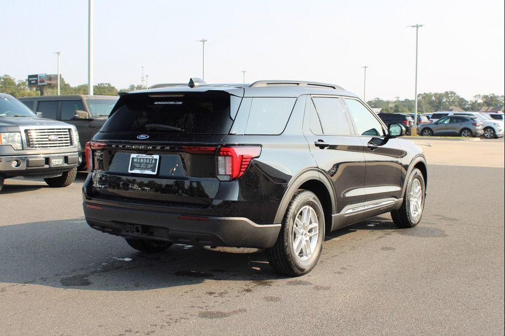 new 2025 Ford Explorer car, priced at $41,745