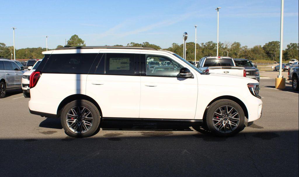new 2025 Ford Expedition car, priced at $84,730