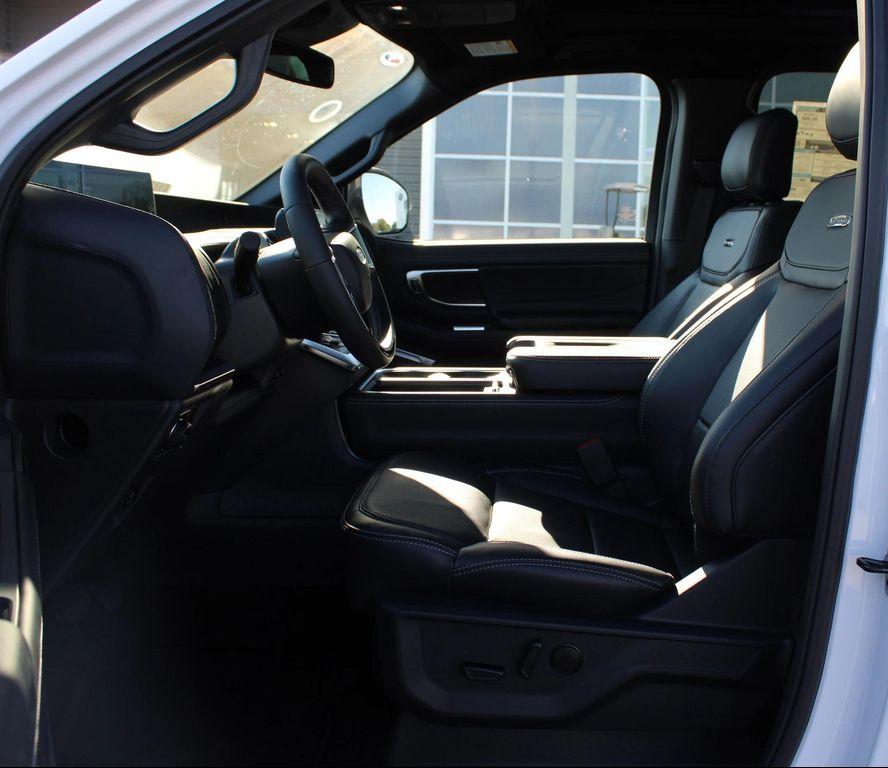 new 2025 Ford Expedition car, priced at $84,730