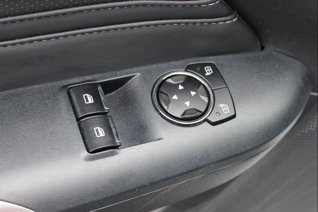 used 2024 Ford Mustang car, priced at $31,497
