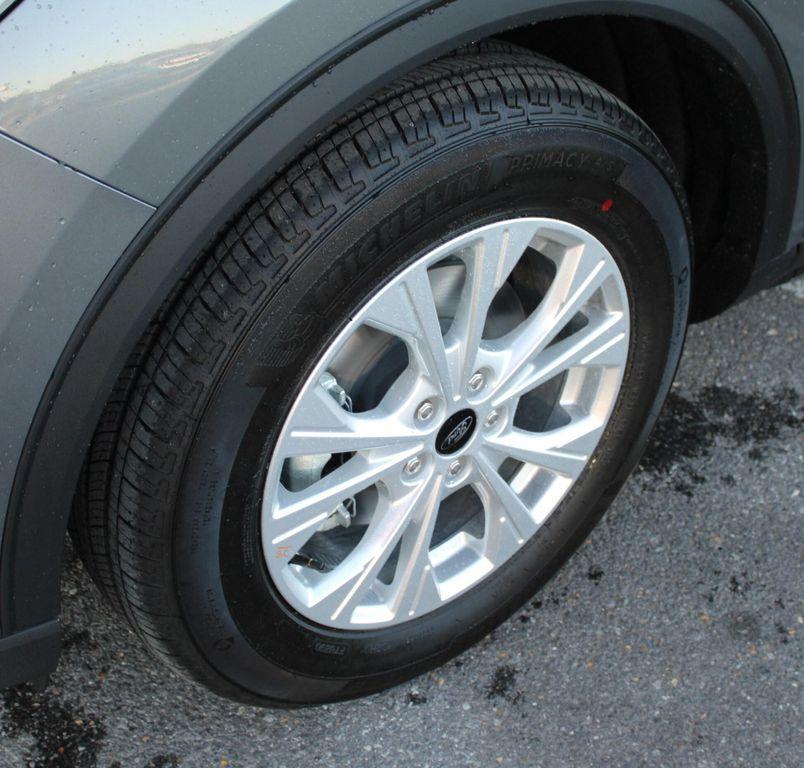 new 2026 Ford Escape car, priced at $31,890