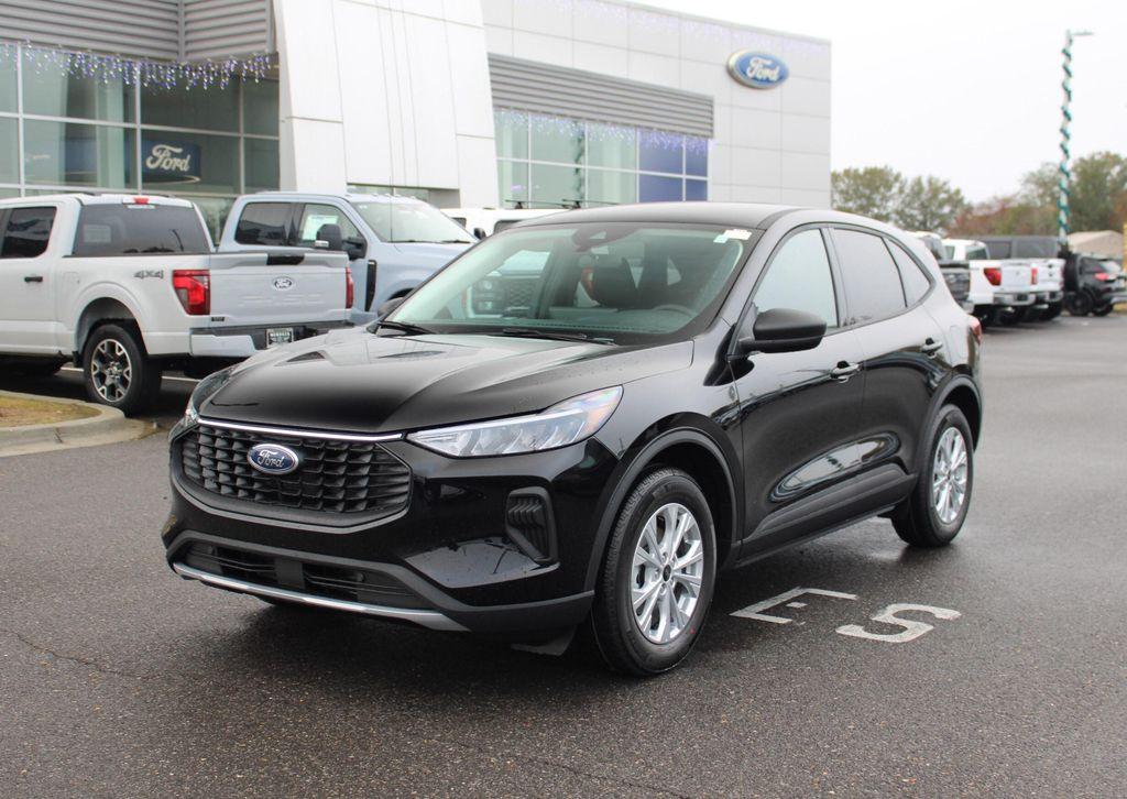 new 2025 Ford Escape car, priced at $29,360